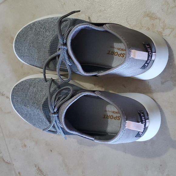 J sport memory foam shoes - Picture 2 of 2